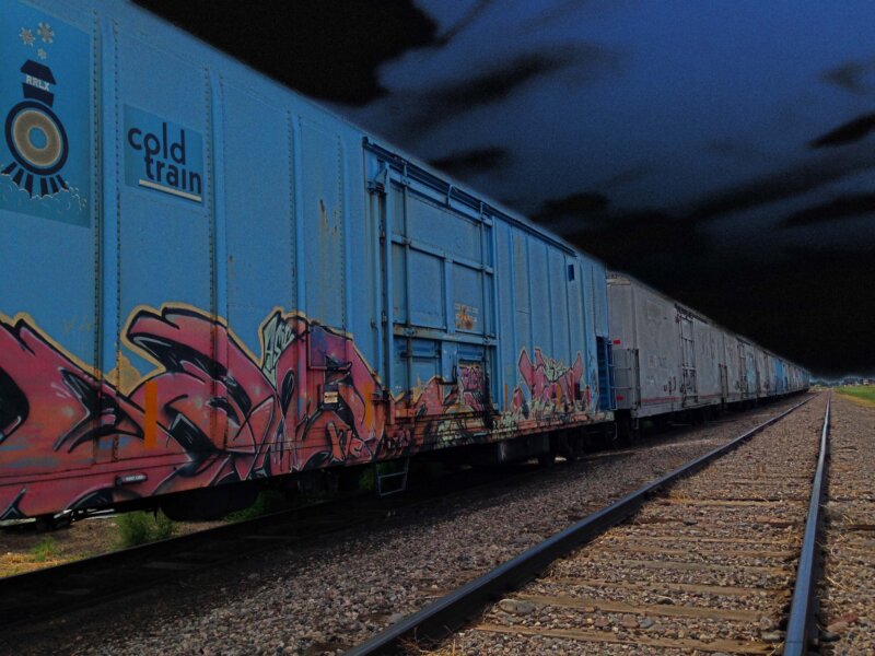 Train in Del Norte -02